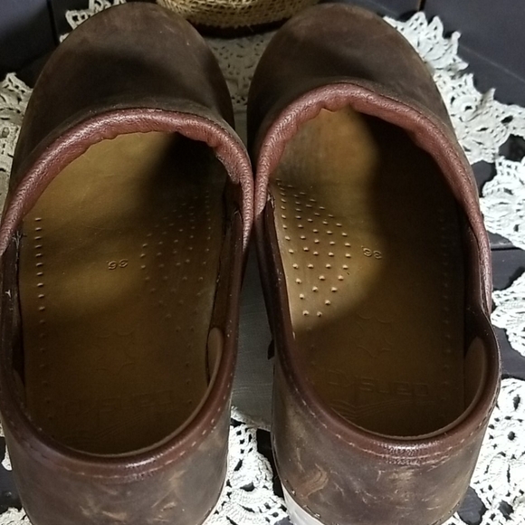 𝅺DANSKO brown clog shors size 36 - Picture 5 of 7